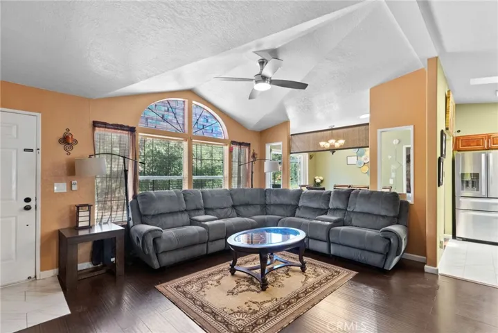 36200 Paradise Ranch 1, Castaic, California 91384