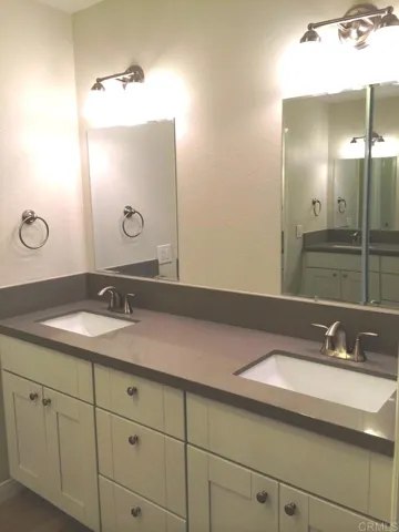 102 Wisconsin Ave 2, Oceanside, California 92054