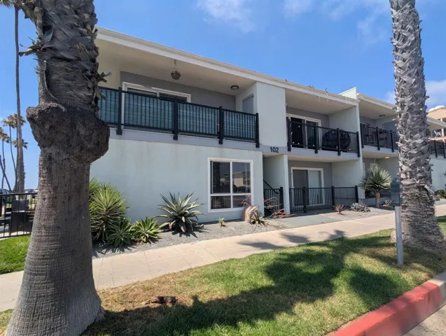 102 Wisconsin Ave 2, Oceanside, California 92054
