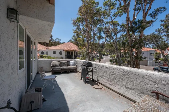 4620 Villas Dr, Bonita, California 91902