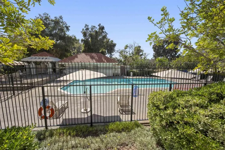 4620 Villas Dr, Bonita, California 91902