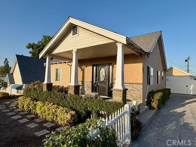 106 S Redwood Avenue, Brea, California 92821