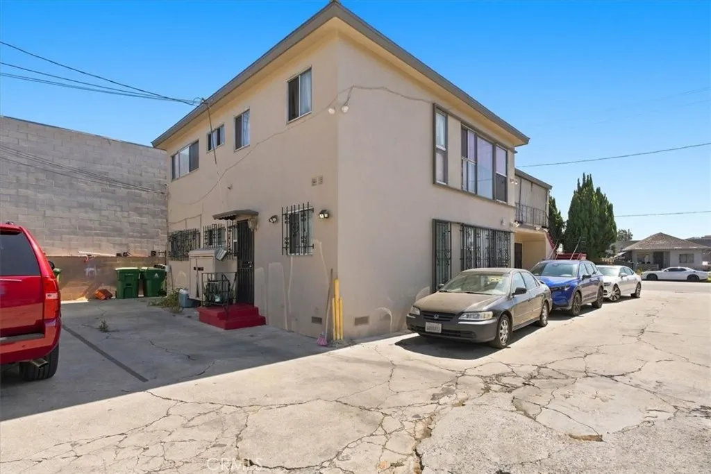 3415 Mckinley