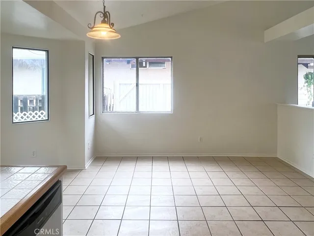 196 Sunny Halo Court, Perris, California 92571 — photo 4