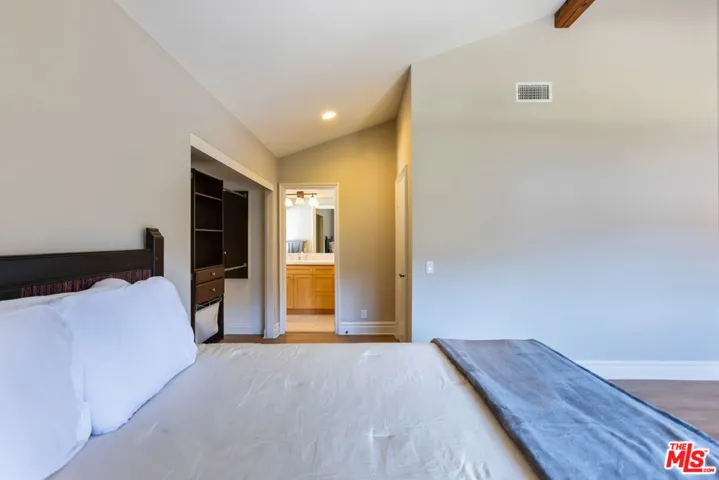 1541 Palisades Drive, Pacific Palisades, California 90272