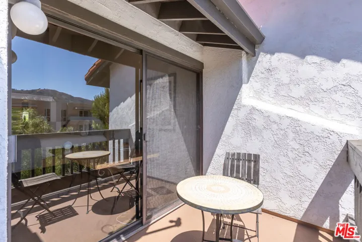 1541 Palisades Drive, Pacific Palisades, California 90272