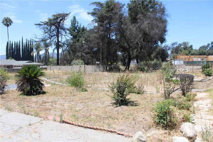 376 W Harriet, Altadena, California 91001