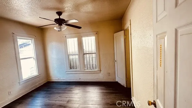 1221 W 59th, Los Angeles, California 90044