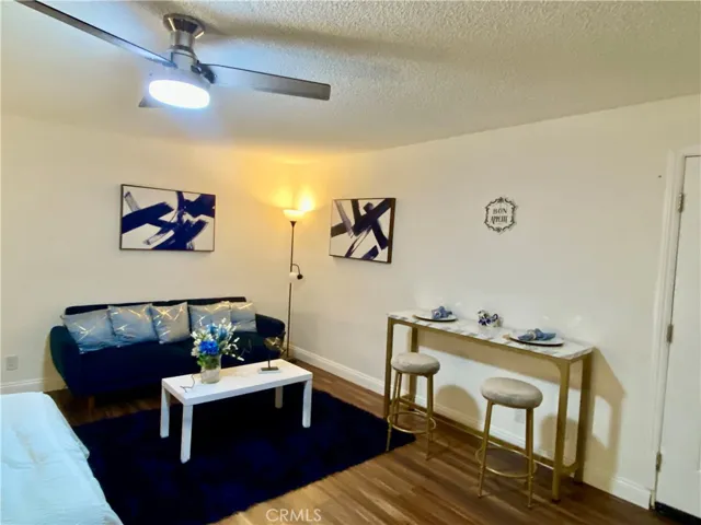 3112 W Avenue N B, Palmdale, California 93551