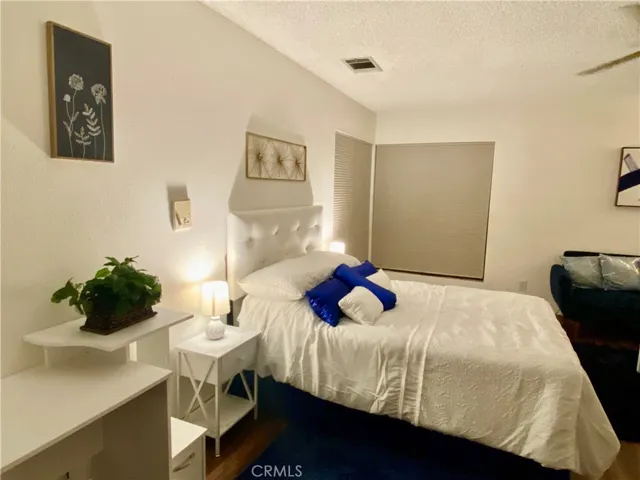 3112 W Avenue N B, Palmdale, California 93551