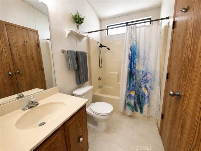 28861 Via Playa Del Rey, Murrieta, California 92563