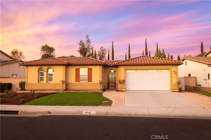 One of the Few Single Story 5 Bedroom Homes