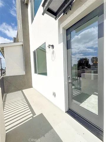 11706 Arkansas Street F, Artesia, California 90701