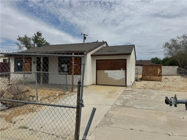30200 Arbol Real, Thousand Palms, California 92276