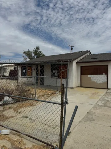 30200 Arbol Real, Thousand Palms, California 92276