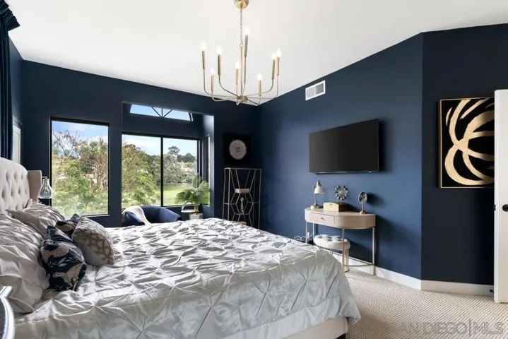 170 Las Banderas Drive, Solana Beach, California 92075