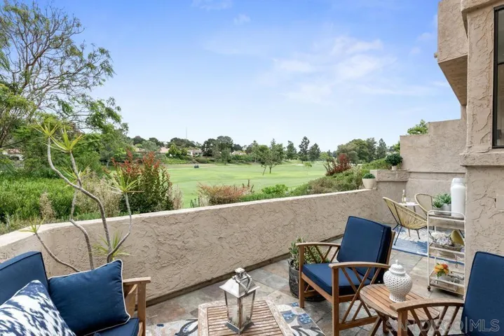 170 Las Banderas Drive, Solana Beach, California 92075