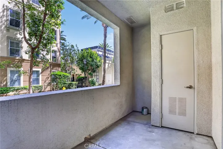 2156 Scholarship, Irvine, California 92612