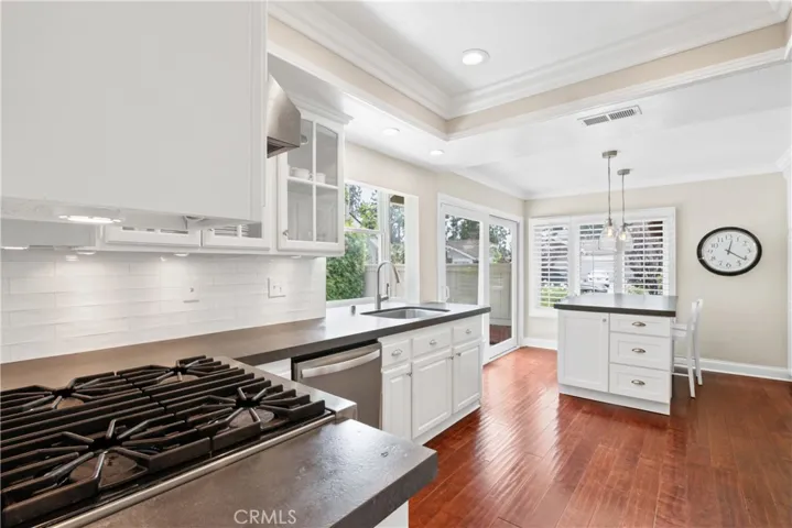 38 Hillgrass, Irvine, California 92603