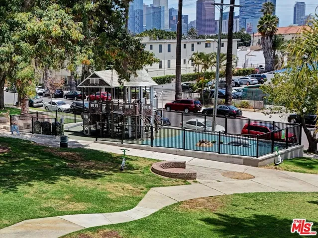 1421 Courtland Avenue, Los Angeles, California 90006