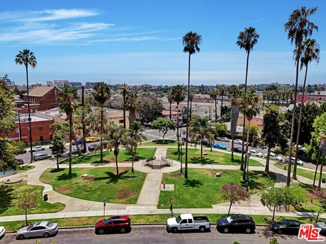 1421 Courtland Avenue, Los Angeles, California 90006