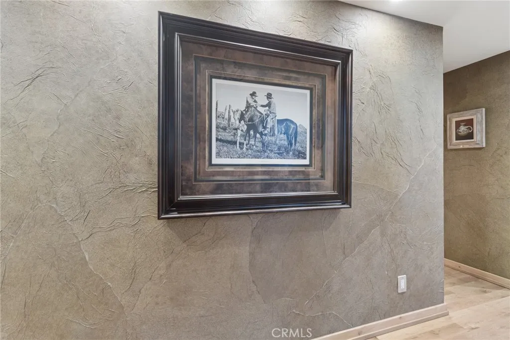 entry way wall