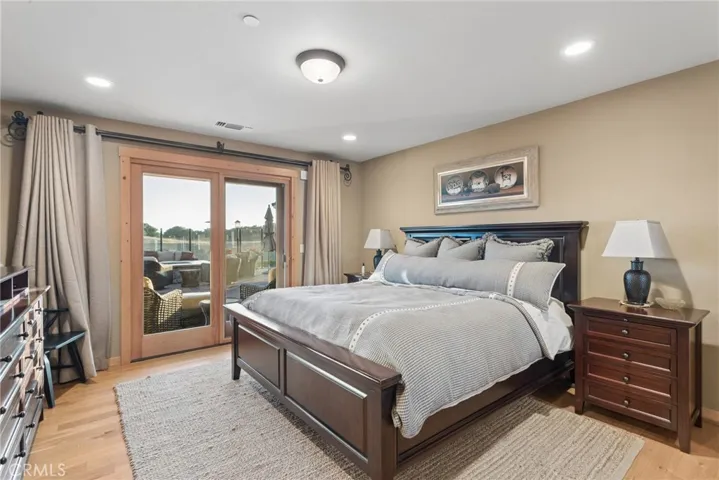guest bedroom 1