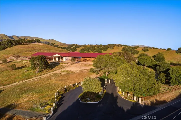 Private Gated Entrance to Varian Ranch