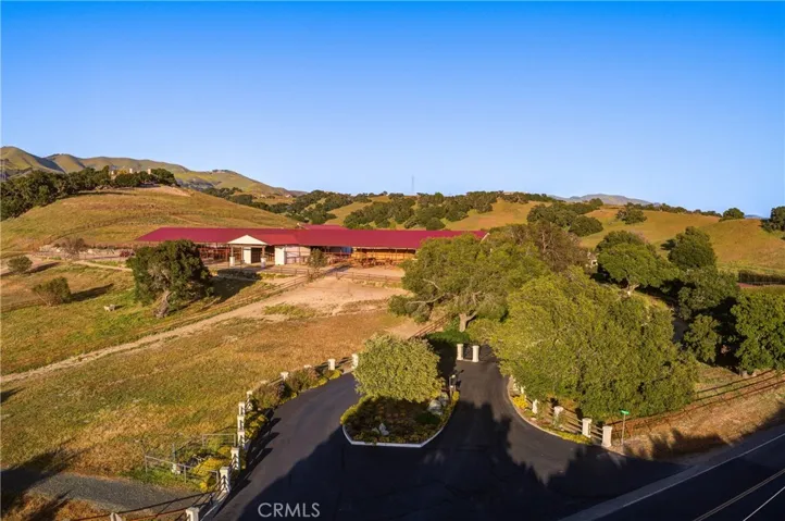 Private Gated Entrance to Varian Ranch