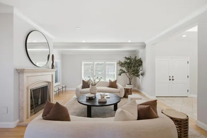 109 Alturas Drive, Burlingame, California 94010