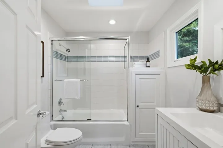 109 Alturas Drive, Burlingame, California 94010