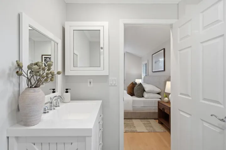 109 Alturas Drive, Burlingame, California 94010