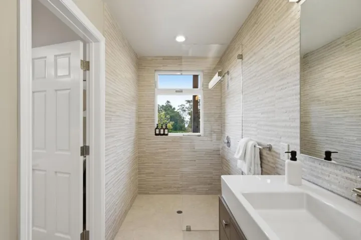 109 Alturas Drive, Burlingame, California 94010