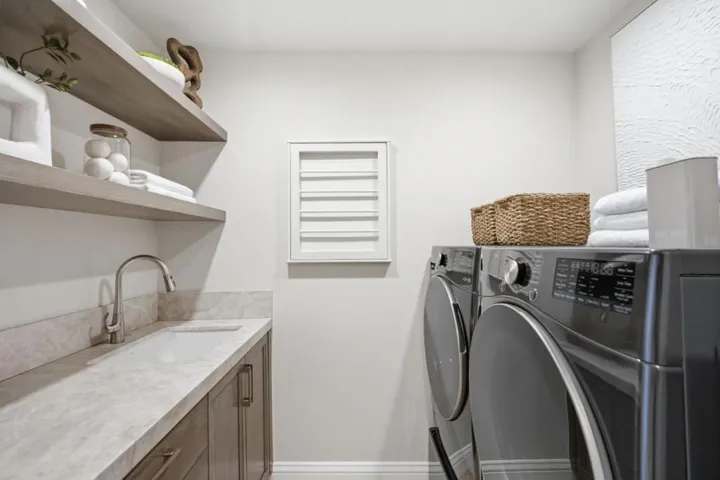 109 Alturas Drive, Burlingame, California 94010