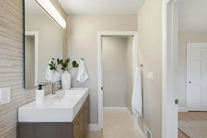 109 Alturas Drive, Burlingame, California 94010