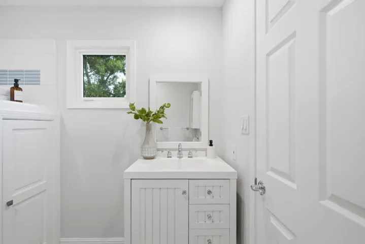 109 Alturas Drive, Burlingame, California 94010