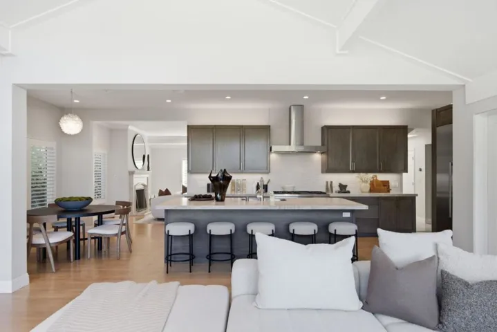 109 Alturas Drive, Burlingame, California 94010
