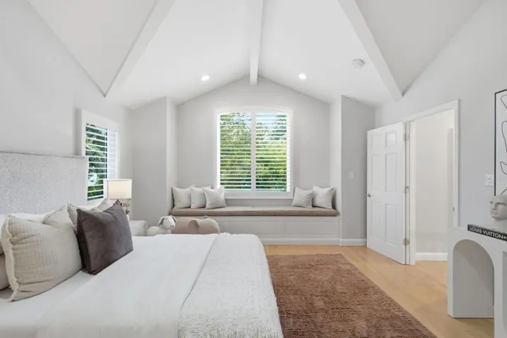 109 Alturas Drive, Burlingame, California 94010