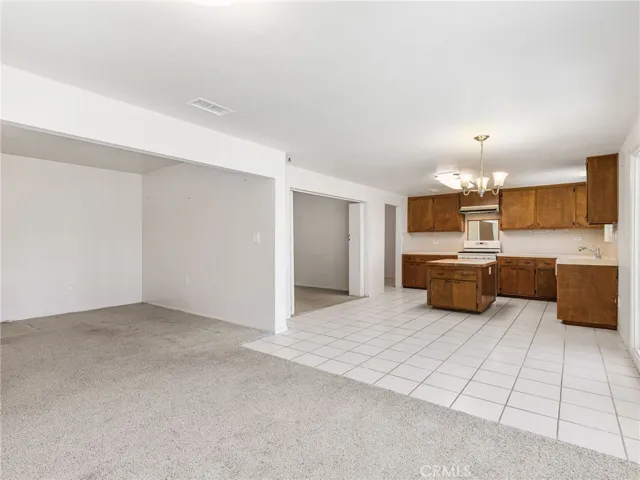 2973 Flanders, Riverside, California 92507