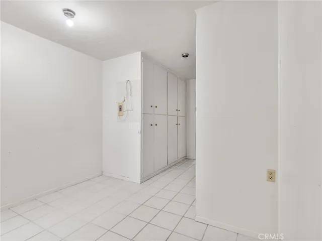 2973 Flanders, Riverside, California 92507