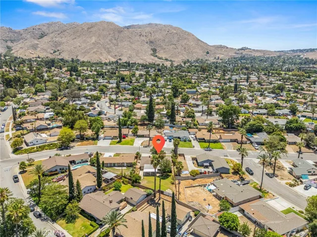 2973 Flanders, Riverside, California 92507