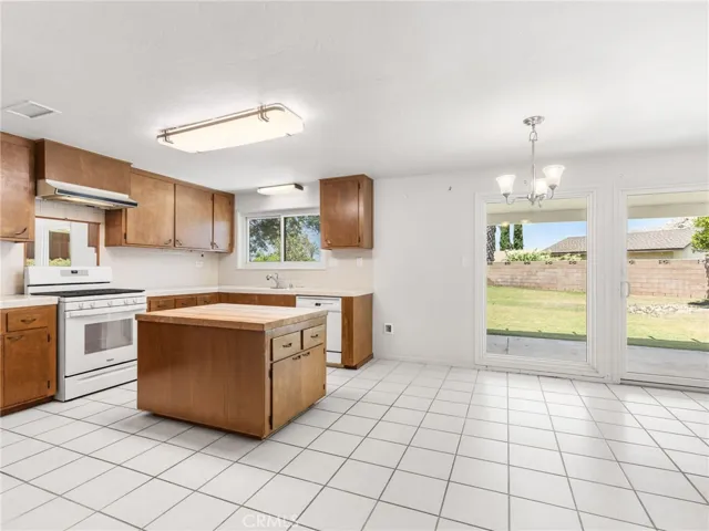 2973 Flanders, Riverside, California 92507