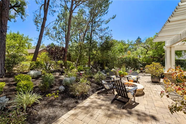 23462 Via Codorniz, Coto De Caza, California 92679
