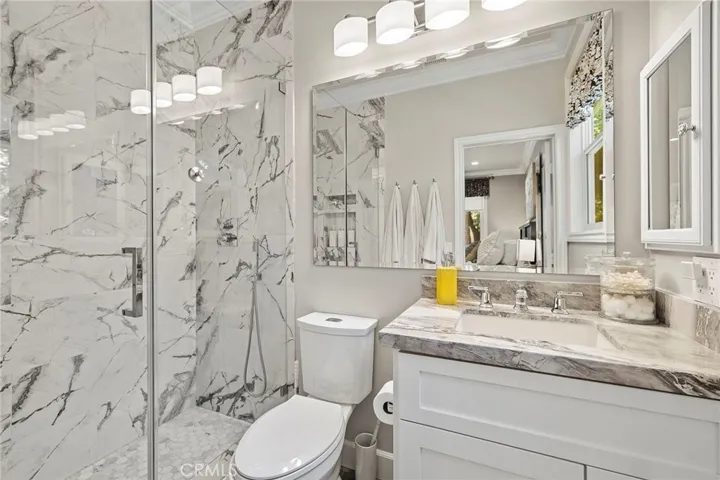 secondary bath
