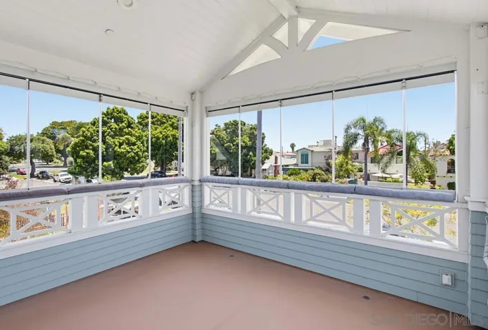 464 C, Coronado, California 92118