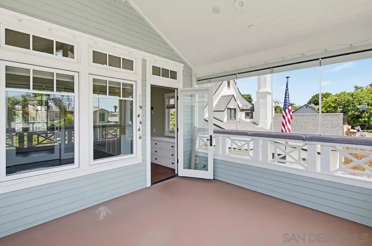464 C, Coronado, California 92118