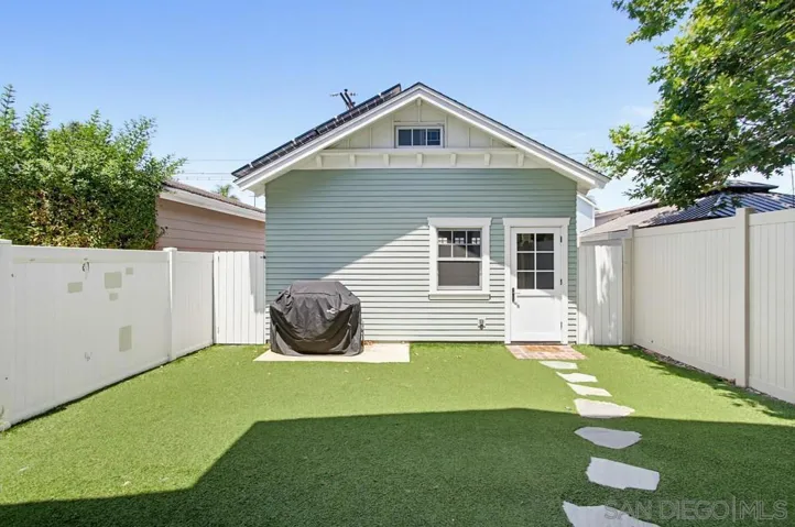 464 C, Coronado, California 92118