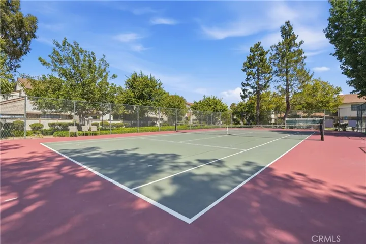 8340 Penfield Ave 35, Winnetka, California 91306