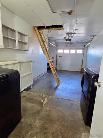 11168 Acaso Way, San Diego, California 92126