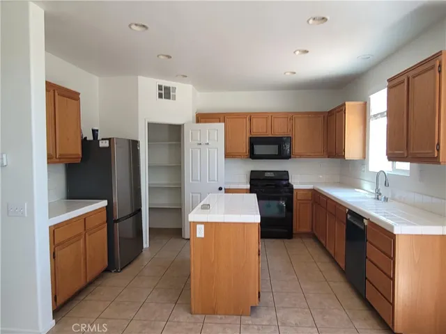 29153 Hydrangea St, Murrieta, California 92563